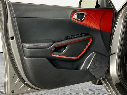 Used 2023 Kia Soul GT-Line FWD image 20