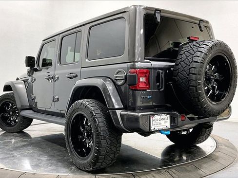 Used 2021 Jeep Wrangler Unlimited Sahara image 11