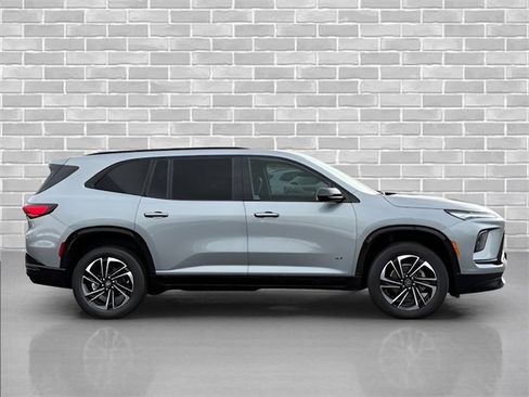 New 2025 Buick Enclave Sport Touring w/ Super Cruise Package image 8