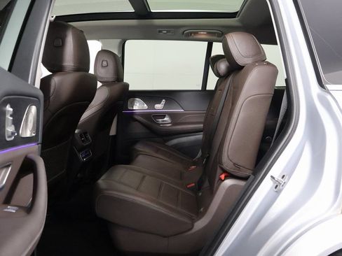 Certified 2023 Mercedes-Benz GLS 450 4MATIC image 11