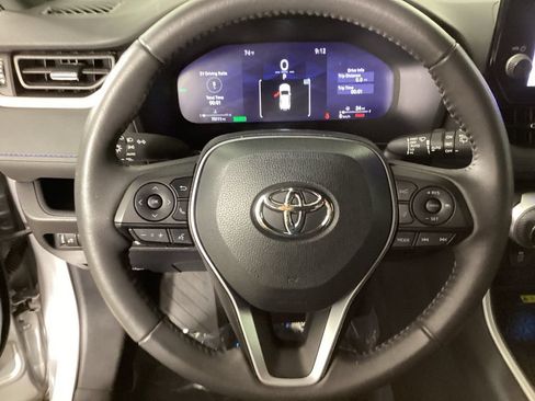 Used 2023 Toyota RAV4 XSE AWD/4WD image 22