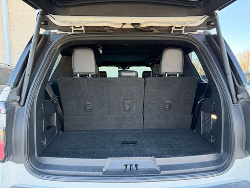 Used 2019 Ford Expedition Limited w/ Equipment Group 302A image 11