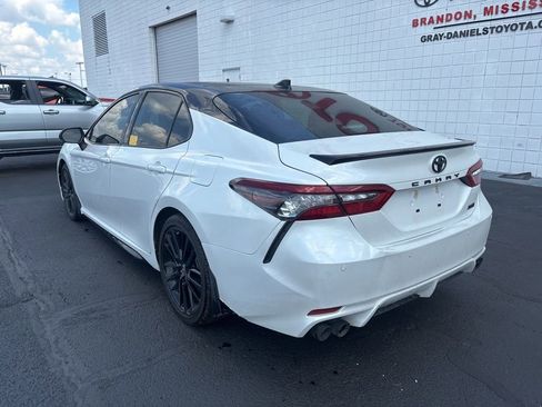 Used 2022 Toyota Camry XSE w/ Navigation Package FWD image 6