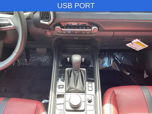 Used 2026 MAZDA CX-50 AWD 2.5 Hybrid w/ Weather Package image 11
