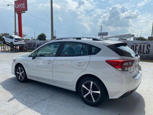 Used 2020 Subaru Impreza 2.0i Premium image 2