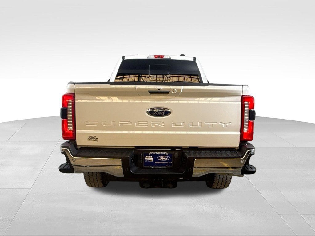Used 2024 Ford F250 Lariat w/ Chrome Package AWD/4WD image 5