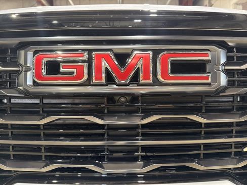 New 2026 GMC Acadia AT4 w/ LPO, Floor Liner Package image 11