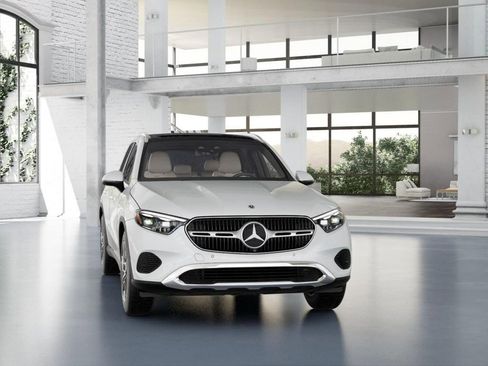 New 2026 Mercedes-Benz GLC 300 GLC 300 image 8