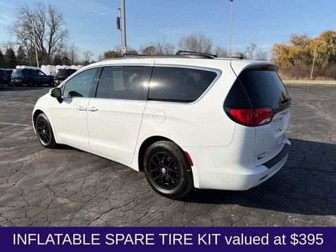 Used 2021 Chrysler Voyager Lxi FWD image 4