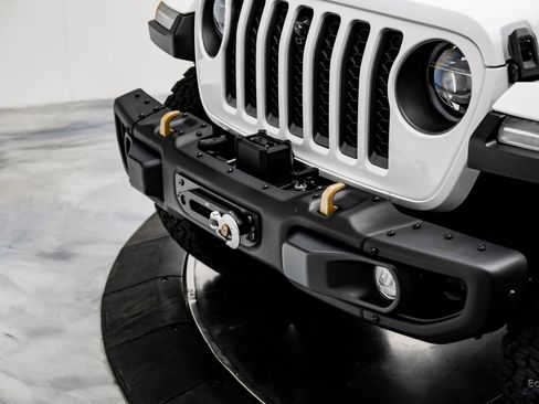 Used 2022 Jeep Wrangler Unlimited Rubicon w/ Xtreme Recon 35" Tire Package image 29