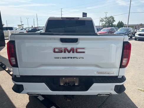 Used 2025 GMC Sierra 1500 Elevation w/ Elevation Premium Package AWD/4WD image 4