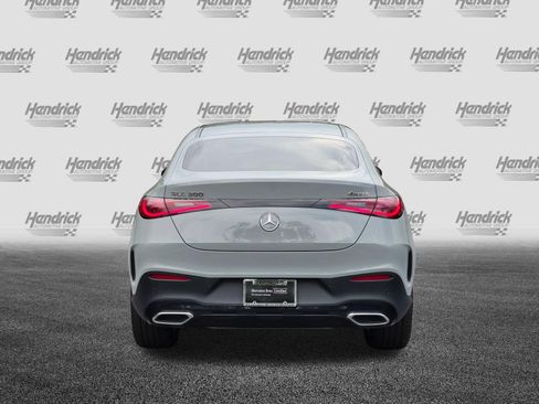Certified 2025 Mercedes-Benz GLC 300 4MATIC image 9