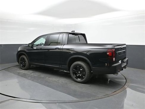 New 2026 Honda Ridgeline Black Edition image 5