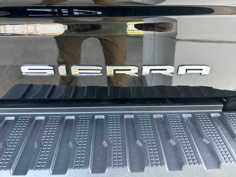 Used 2026 GMC Sierra 1500 Denali w/ Denali Reserve Package AWD/4WD image 32