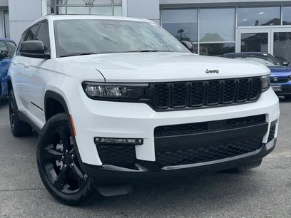 New 2025 Jeep Grand Cherokee L Limited w/ Black Appearance Package