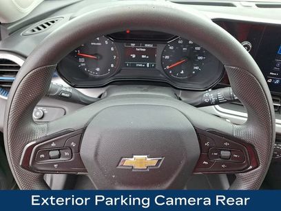 Used 2024 Chevrolet Trax LS w/ LS Convenience Package