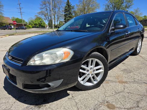 Used 2010 Chevrolet Impala LTZ FWD image 1