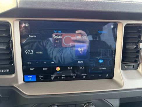 Used 2025 Ford Bronco Outer Banks image 16