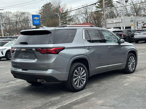 Used 2023 Chevrolet Traverse Premier AWD/4WD image 4