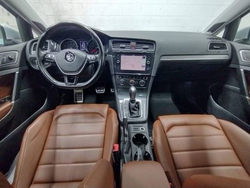 Used 2018 Volkswagen Golf Alltrack SEL image 43