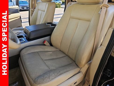 Used 2014 Ford Expedition EL XLT w/ Equipment Group 202A image 16