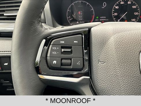 Used 2026 Honda Odyssey Elite image 11