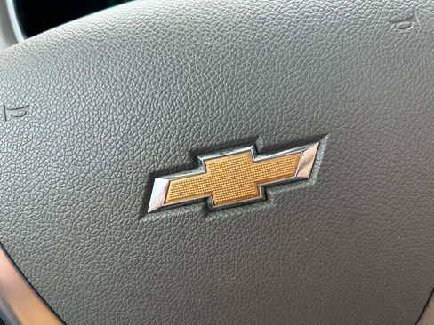 Used 2015 Chevrolet Traverse LTZ image 23