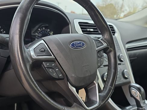 Used 2013 Ford Fusion SE image 14