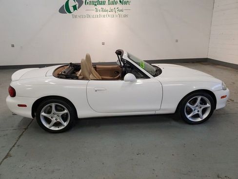 Used 2001 MAZDA MX-5 Miata image 7