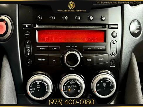 Used 2014 Nissan 370Z Touring image 20