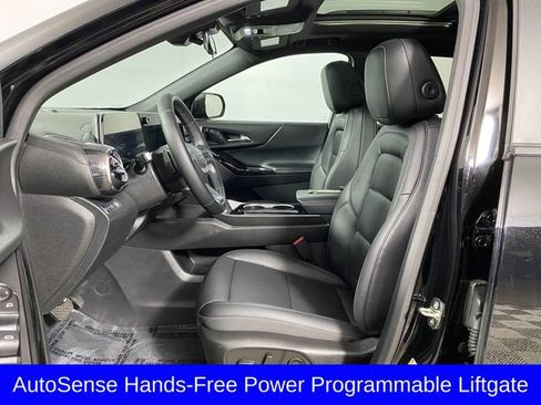 Certified 2025 Chevrolet Equinox LT w/ Convenience Package II AWD/4WD image 11