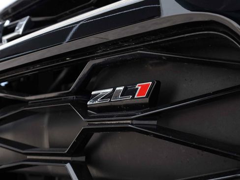 Used 2018 Chevrolet Camaro ZL1 RWD image 47