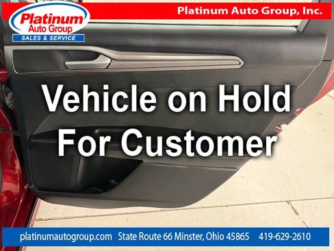 Used 2017 Ford Fusion SE w/ Fusion SE Technology Package FWD image 34