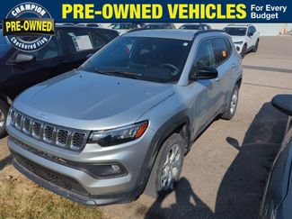 Used 2024 Jeep Compass Latitude video 1
