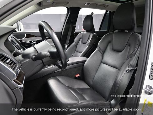 Used 2019 Volvo XC90 T6 Momentum w/ Advanced Package image 6