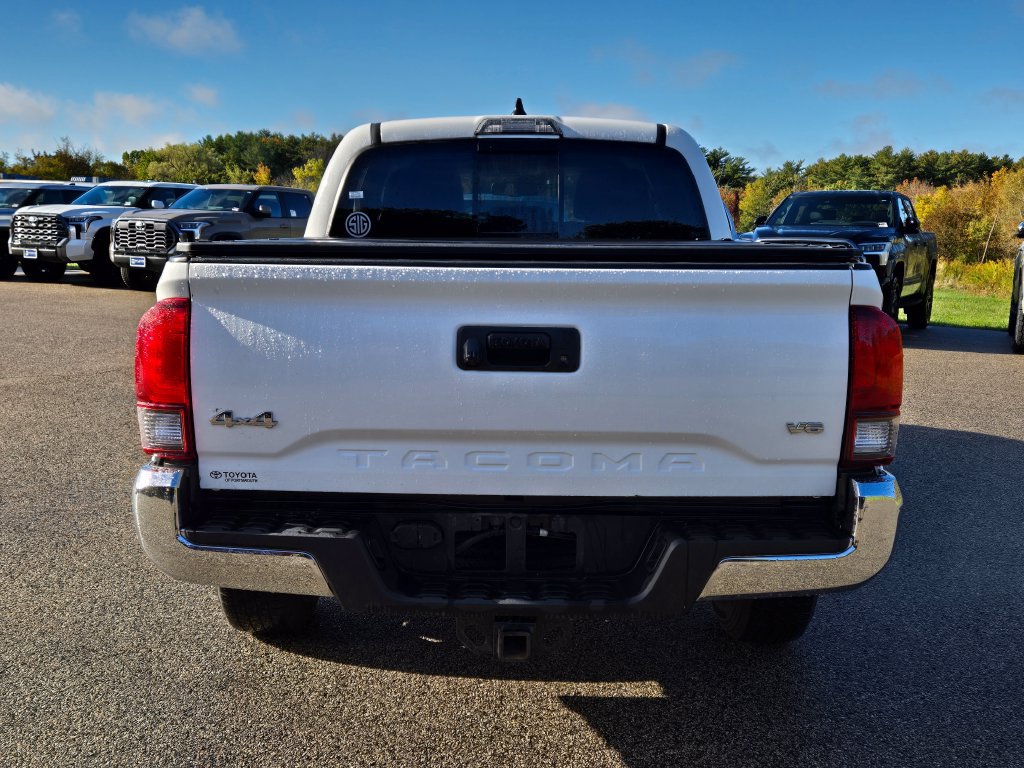 Used 2023 Toyota Tacoma SR5 AWD/4WD image 4