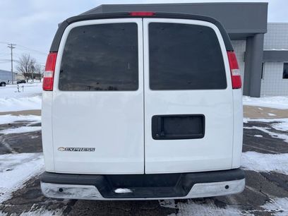 Used 2023 Chevrolet Express 3500 LT w/ LT Preferred Equipment Group