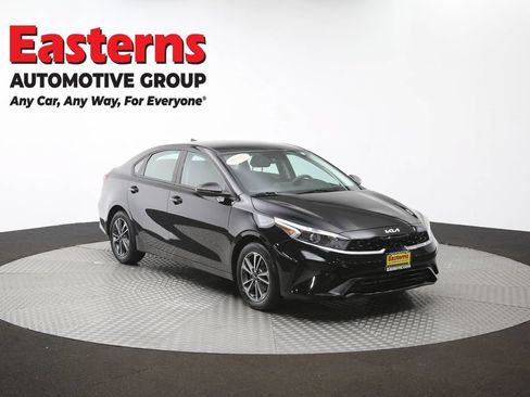 Used 2023 Kia Forte LXS w/ LXS Technology Package FWD image 49
