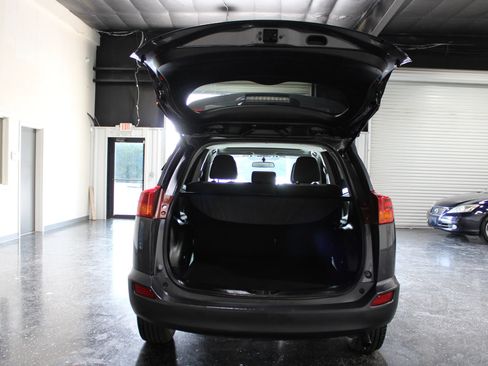 Used 2014 Toyota RAV4 XLE FWD image 30