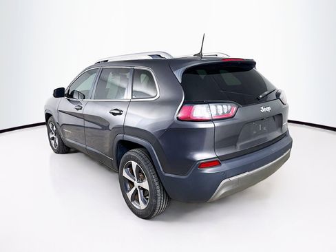 Used 2019 Jeep Cherokee Limited image 29