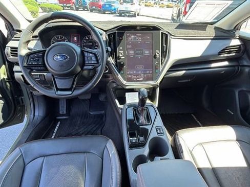 Used 2024 Subaru Crosstrek 2.5i Limited AWD/4WD image 18