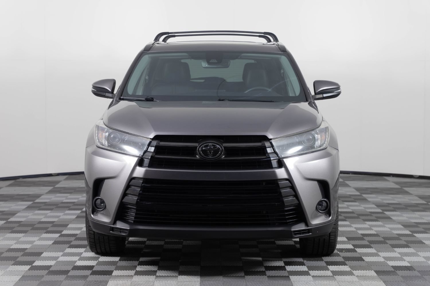 Used 2019 Toyota Highlander SE AWD/4WD image 11