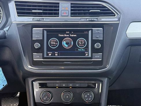 Used 2019 Volkswagen Tiguan S w/ Driver Assistance Package image 17