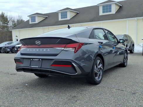 New 2025 Hyundai Elantra Sport image 2
