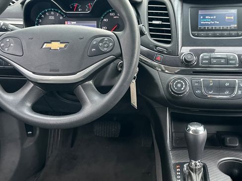 Used 2014 Chevrolet Impala LS w/ LS Convenience Package image 14