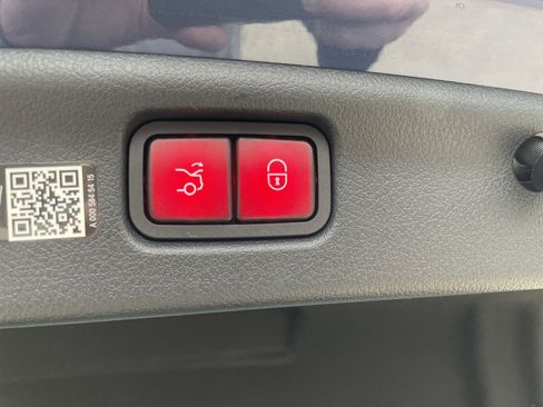 Certified 2024 Mercedes-Benz C 300 Sedan image 13