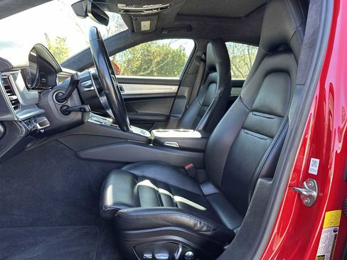 Used 2018 Porsche Panamera Turbo image 15