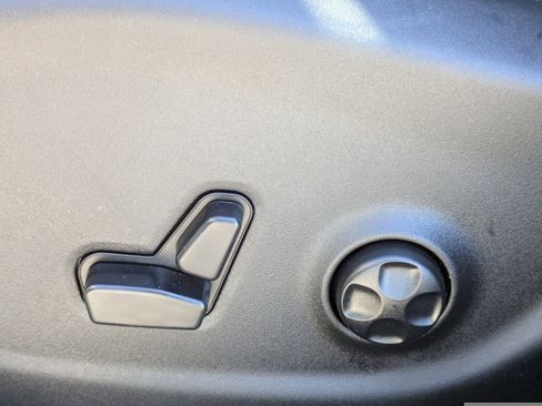 Used 2021 Jeep Cherokee Limited w/ Elite Package image 26