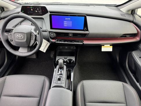 New 2026 Toyota Prius Plug-In Hybrid image 4