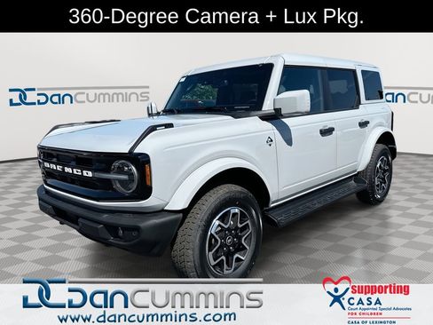 New 2026 Ford Bronco Outer Banks AWD/4WD image 1